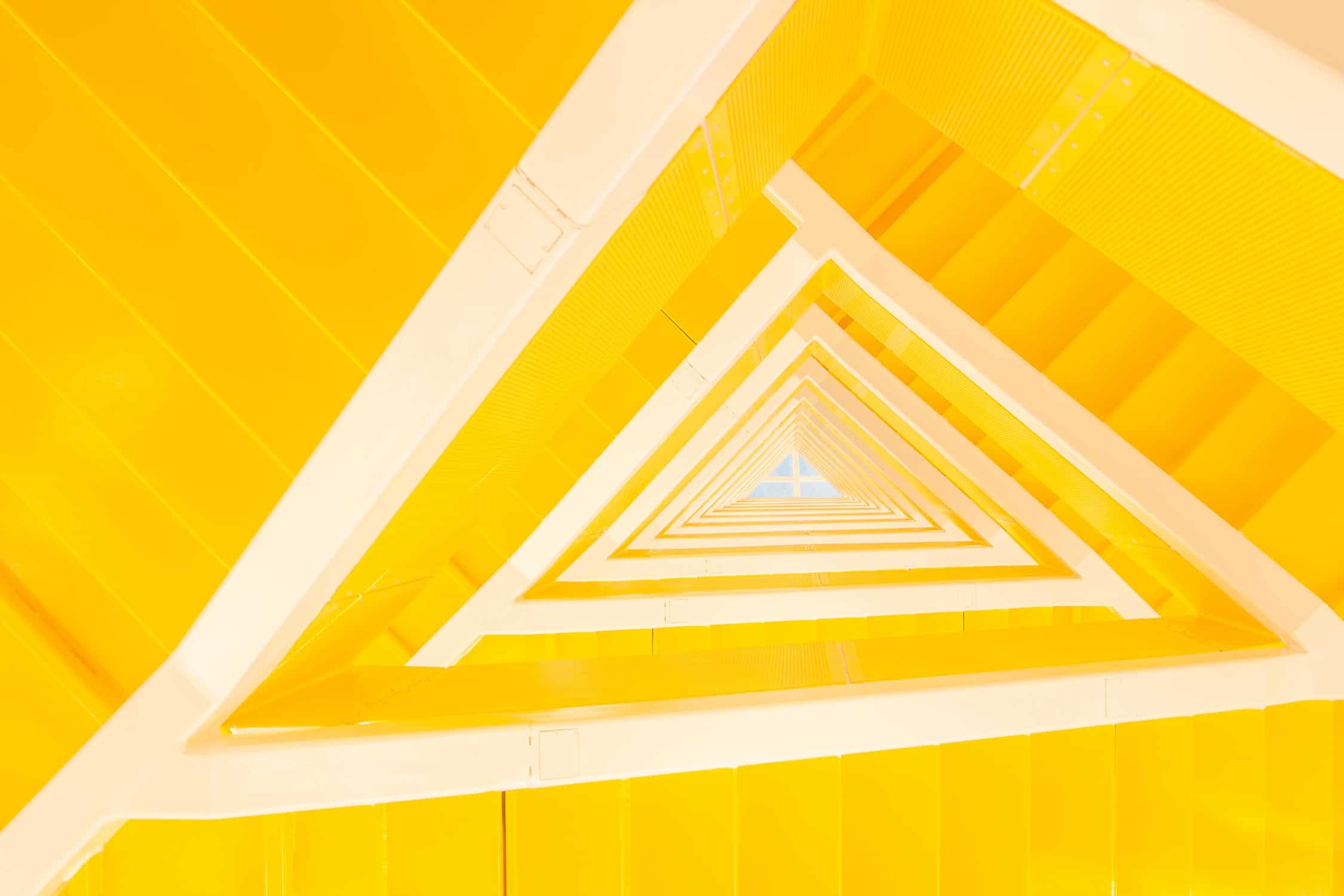 7 key ways to successfully become a data-driven organization