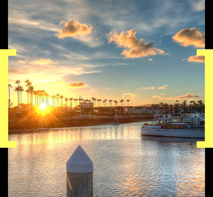 Picture of a sunset in the city of Long Beach